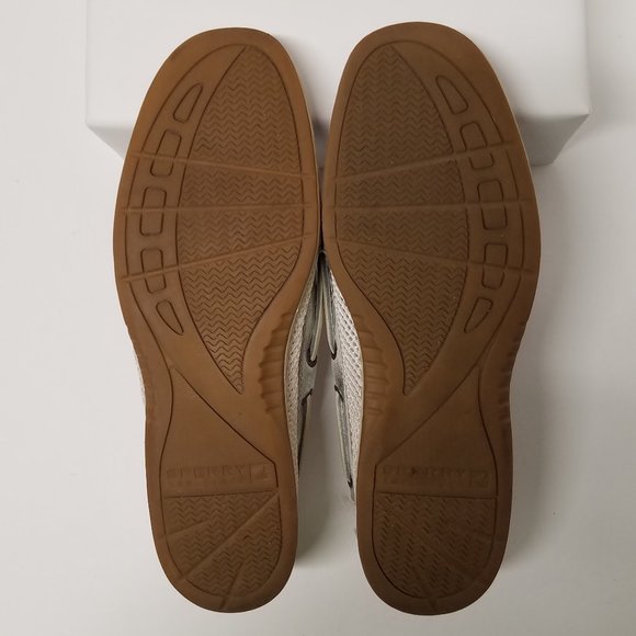 Sperry Topsider Gray & Silver Metallic Angelfish Boat Shoe - Picture 15 of 16